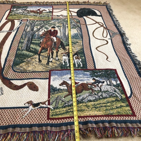 Tapestry Throw Blanket Equestrian Horses Riders Dogs Fox Hunt 48" X 58” - Picture 7 of 9